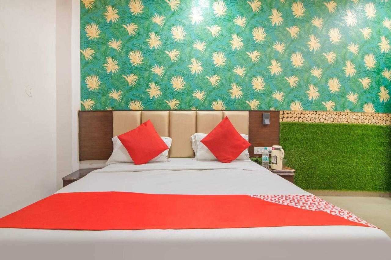 Oyo 48489 Adarsh Plaza Hotel Saharanpur Eksteriør billede