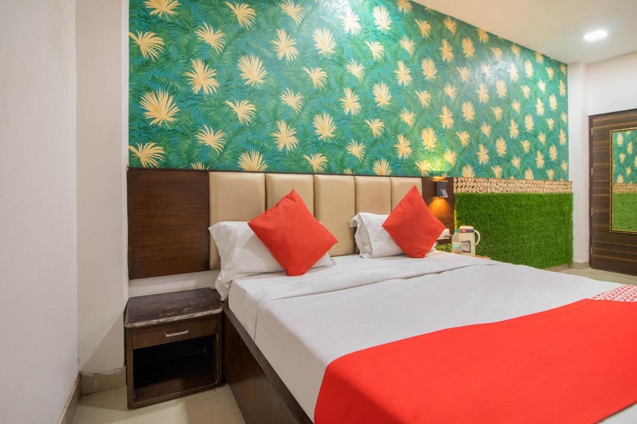 Oyo 48489 Adarsh Plaza Hotel Saharanpur Eksteriør billede