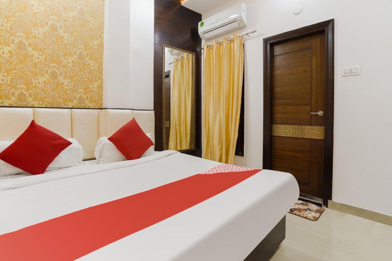 Oyo 48489 Adarsh Plaza Hotel Saharanpur Eksteriør billede
