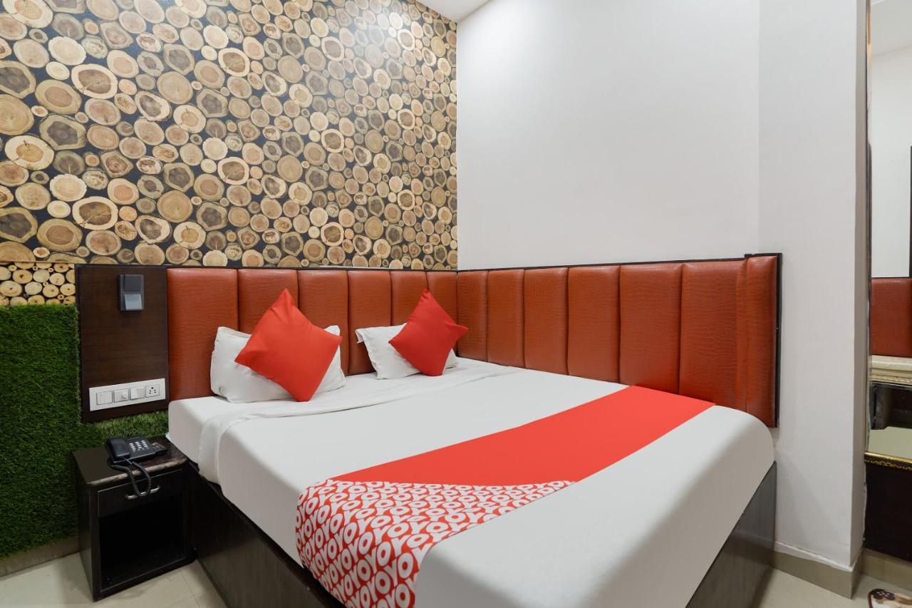 Oyo 48489 Adarsh Plaza Hotel Saharanpur Eksteriør billede